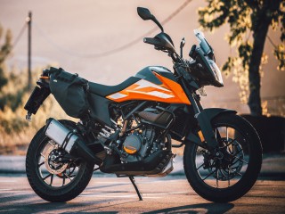 KTM 250 Adventure 2021 được ra mắt tại Ấn Độ