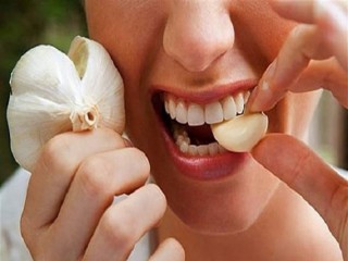 Tỏi rất tốt cho sức khỏe, nhưng người mắc bệnh này ăn sẽ hại vô cùng