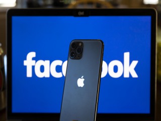 Facebook điều chỉnh tính năng quảng cáo để đối phó với chính sách quyền riêng tư mới của Apple