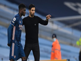 Merson: 'Arteta giống Mourinho khi không có danh hiệu'