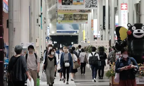 Đạt được mục tiêu lạm phát trên 2%, Nhật Bản mừng hay lo?
