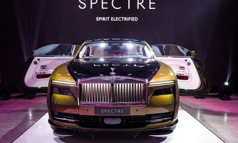 Xe điện Rolls-Royce Spectre chính thức ra mắt tại Việt Nam