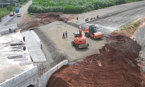 Cao tốc Biên Hòa - Vũng Tàu thành hình đẹp như "dải lụa"