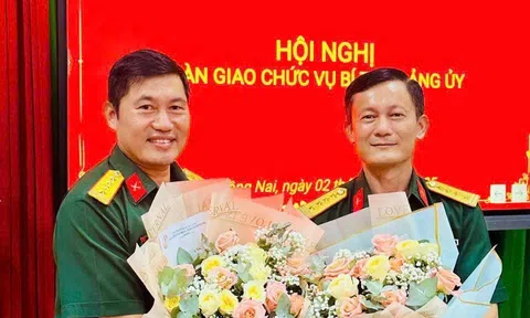Trường Sĩ quan Lục quân 2 hội nghị bàn giao chức vụ Bí thư Đảng ủy Khoa Công tác Đảng, Công tác Chính trị