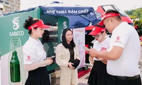 Người dân Vũng Tàu trải nghiệm tái chế rác, tham gia City Tour tại “ Hành trình di sản” do Sabeco tổ chức