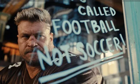 Dàn siêu sao bóng đá toàn cầu hội tụ: Pepsi® ra mắt  “Pepsi Football Nation”- Nơi người hâm mộ định nghĩa luật chơi