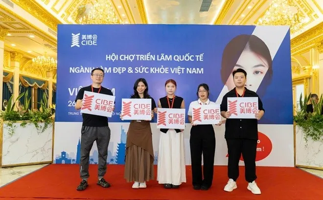 Thúc đẩy cầu nối hợp tác ngành làm đẹp và sức khỏe Trung – Việt